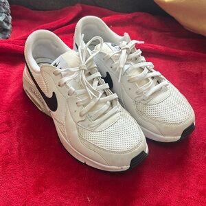 Nike air sneakers